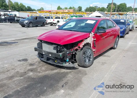 2024 Kia Forte Gt-Line z USA, uszkodzony, nr VIN 3KPF54AD8RE772755